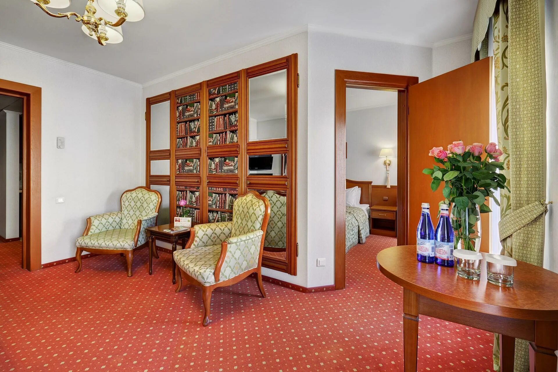 Гостиница никитская москва. Отель на никитской улице москва. Отель ассамблея никитская 4. Гостиница никитская москва. Никитская гостиница москва.