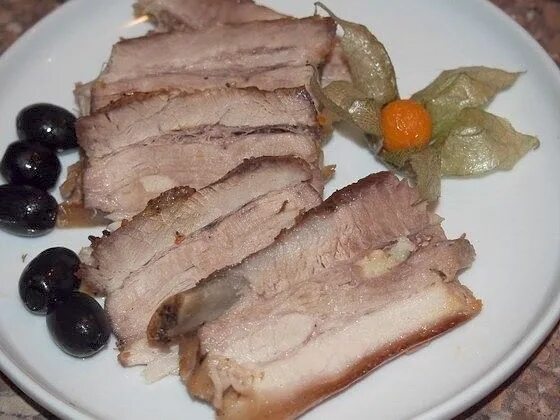Как вкусно замариновать грудинку