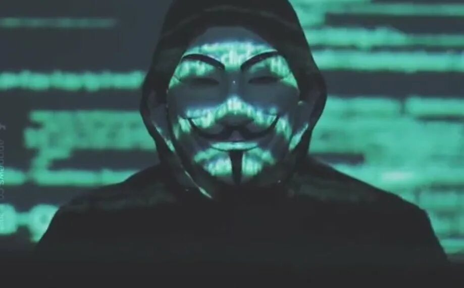 Сколько дают за голову. Самый опасный анонимус. Anonymous хакеры. Самый главный анонимус. Хакер в маске Анонимуса.