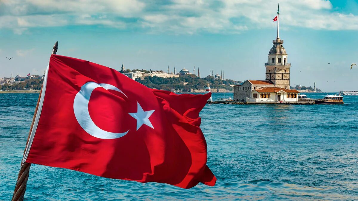 Турция россия стамбул. Флаг Турции Босфор. Турция флаг Басфор флаг. Турецкий флаг Стамбул. Анкара Турция флаг.