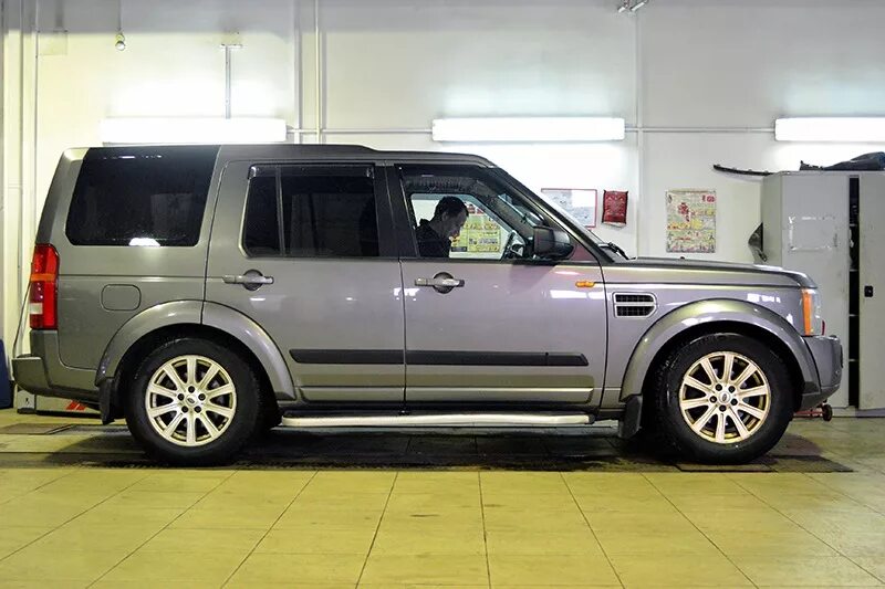 Land Rover Discovery 3 Doors. Кузов Дискавери 4. Двухцветный Discovery 3. Land Rover Discovery 3 машинка. Кузов дискавери 3