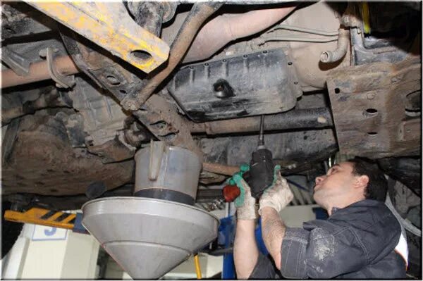 замена масла тойота ленд крузер прадо. пробка сливная тойота ленд крузер прадо 150 акпп. акпп тойота прадо 150 дизель. 0 дизель. 7 масло.