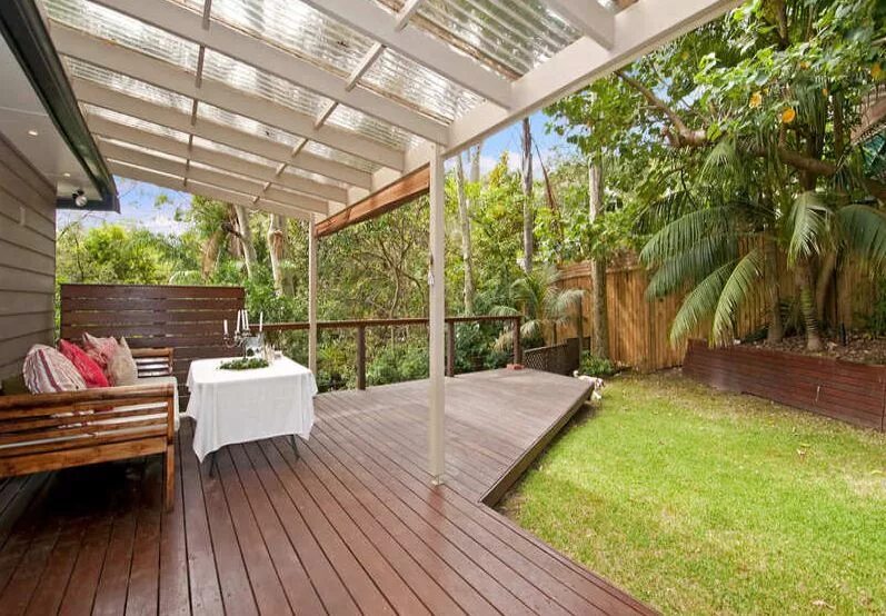 Веранда 5 метров. Дом 6 на 4 с верандой. Терраса 1 метр. Уют на веранде. Веранда 2 метра шириной.