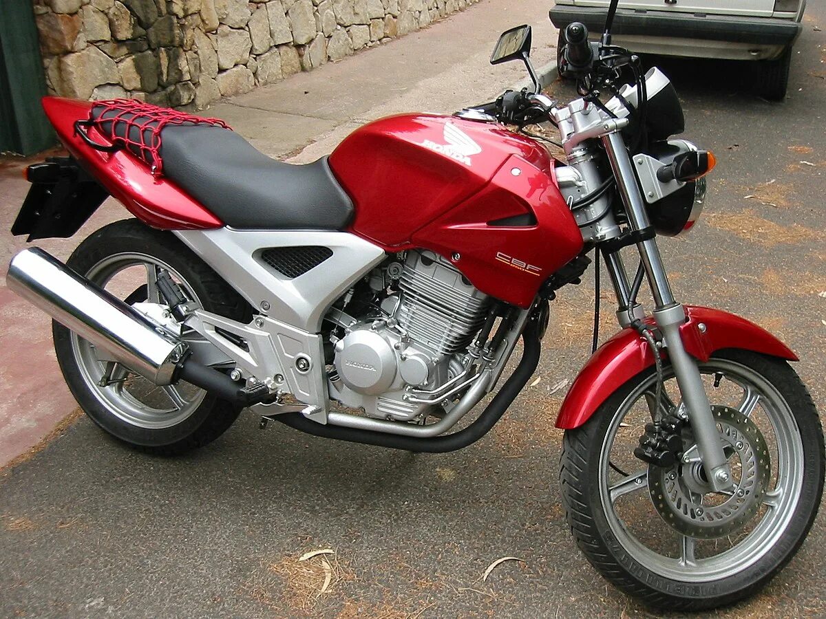 Мотоцикл honda cbf