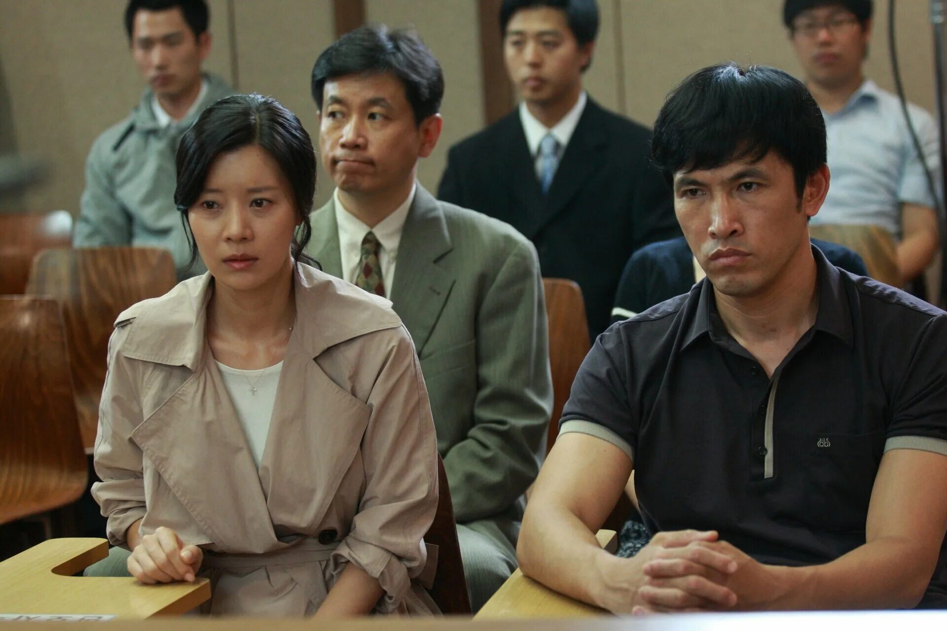 не плачь мамочка клип. слезы матери. мама плакала слушать. ваче амарян с мамой. ильгиз песни мама не плачь.