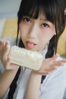 Фото интернет-знаменитости COSER Популярная на Weibo Козер не остается коша...