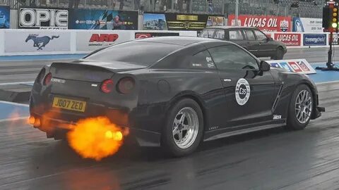 Nissan gtr drag