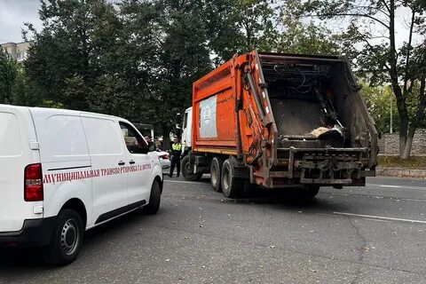Водитель мусоровоза московская область
