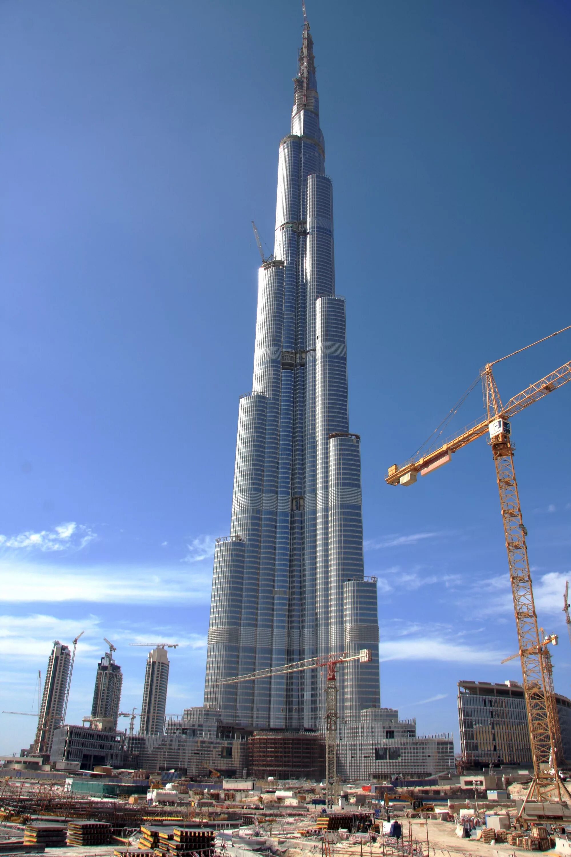 Башня Бурдж Халифа. Башня Халифа в Дубае. Бурдж Дубай Тауэр. Дубай здание Бурдж Халифа. Высотных башен