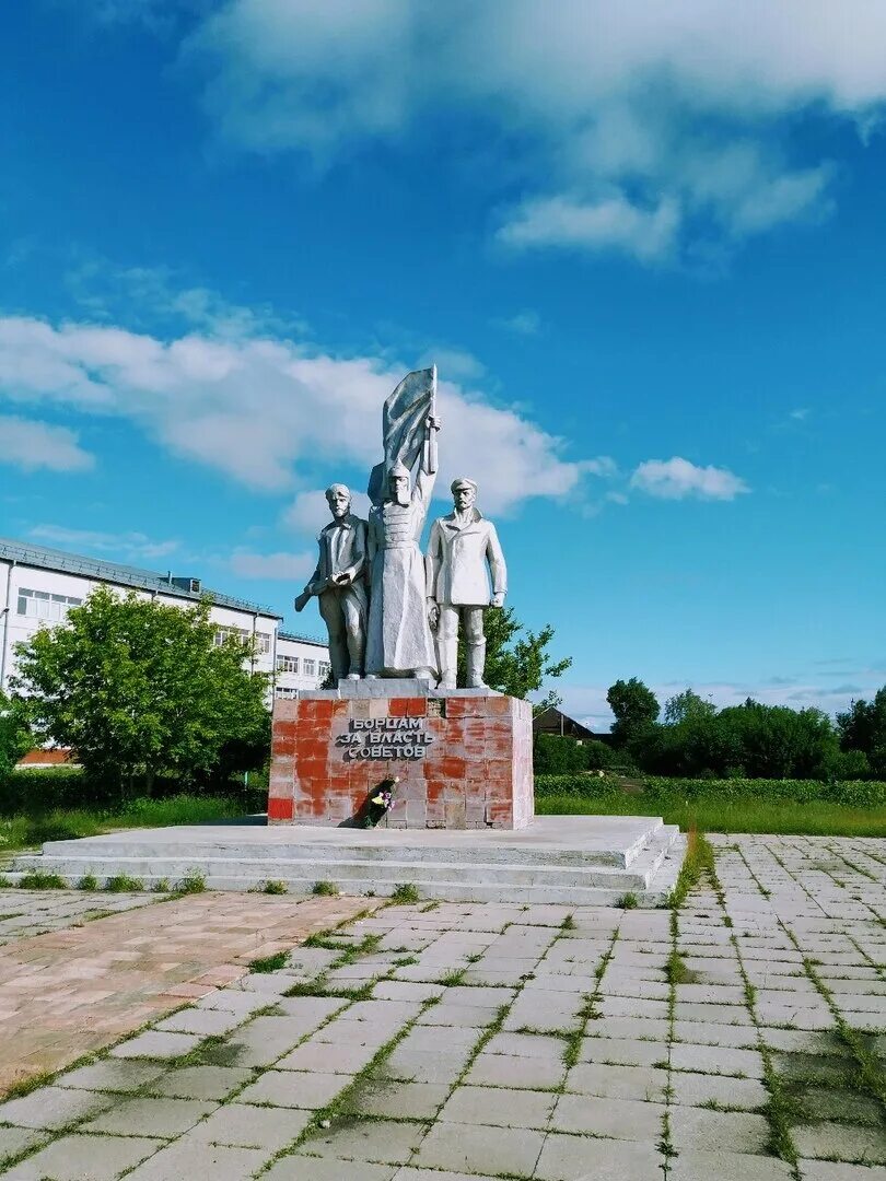 Памятник борцам за власть советов Барабинск. Мемориал Барабинск. Мемориал славы Барабинск. Памятник в Барабинске Новосибирской области.