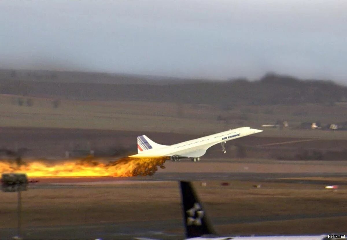 Конкорд самолет катастрофа 2000. Самолет Конкорд Air France. Конкорд сверхзвуковой самолёт крушение. Авиакатастрофа 2000