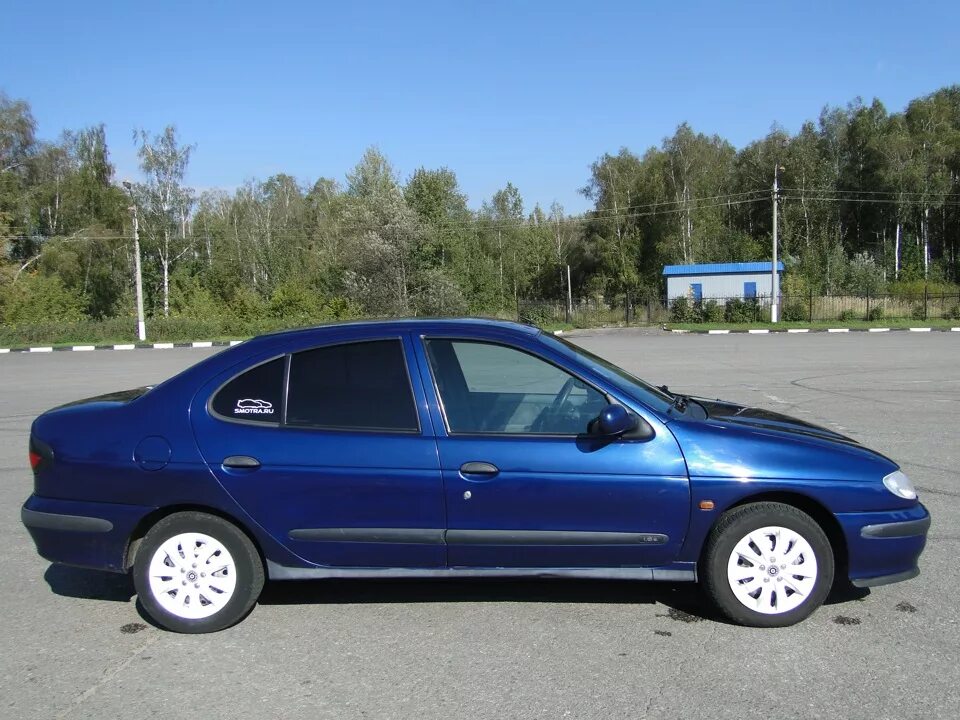 Рено Меган 1998. Renault Megane 1998. Reno Megane 1998. Рено Меган 1 1998.