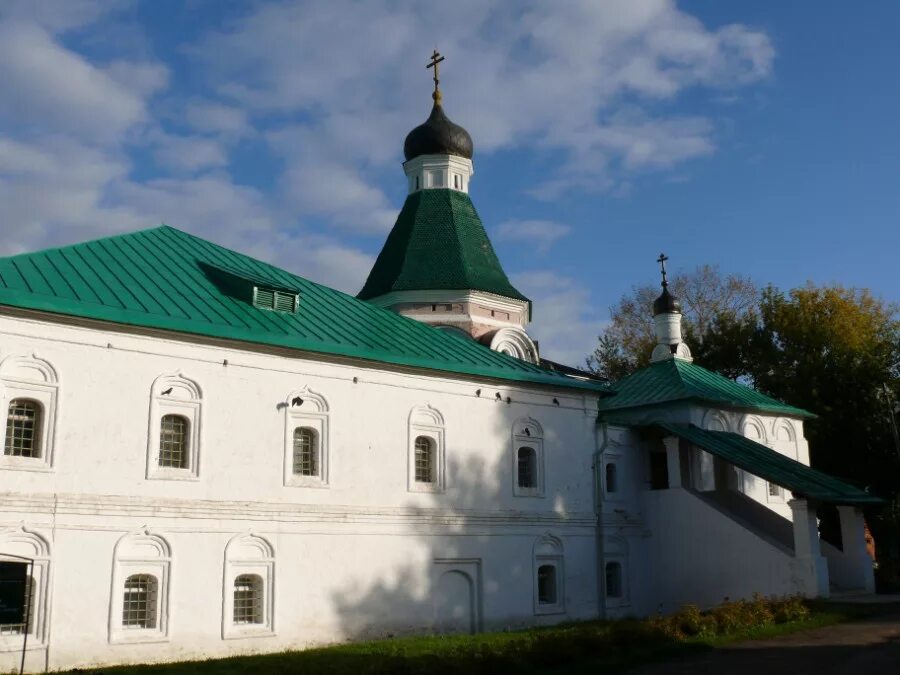 александровская слобода покровская церковь. александровская слобода покровская церковь. троицкая церковь в александровой слободе. троицкая церковь в александровой слободе. александровская слобода покровская церковь.