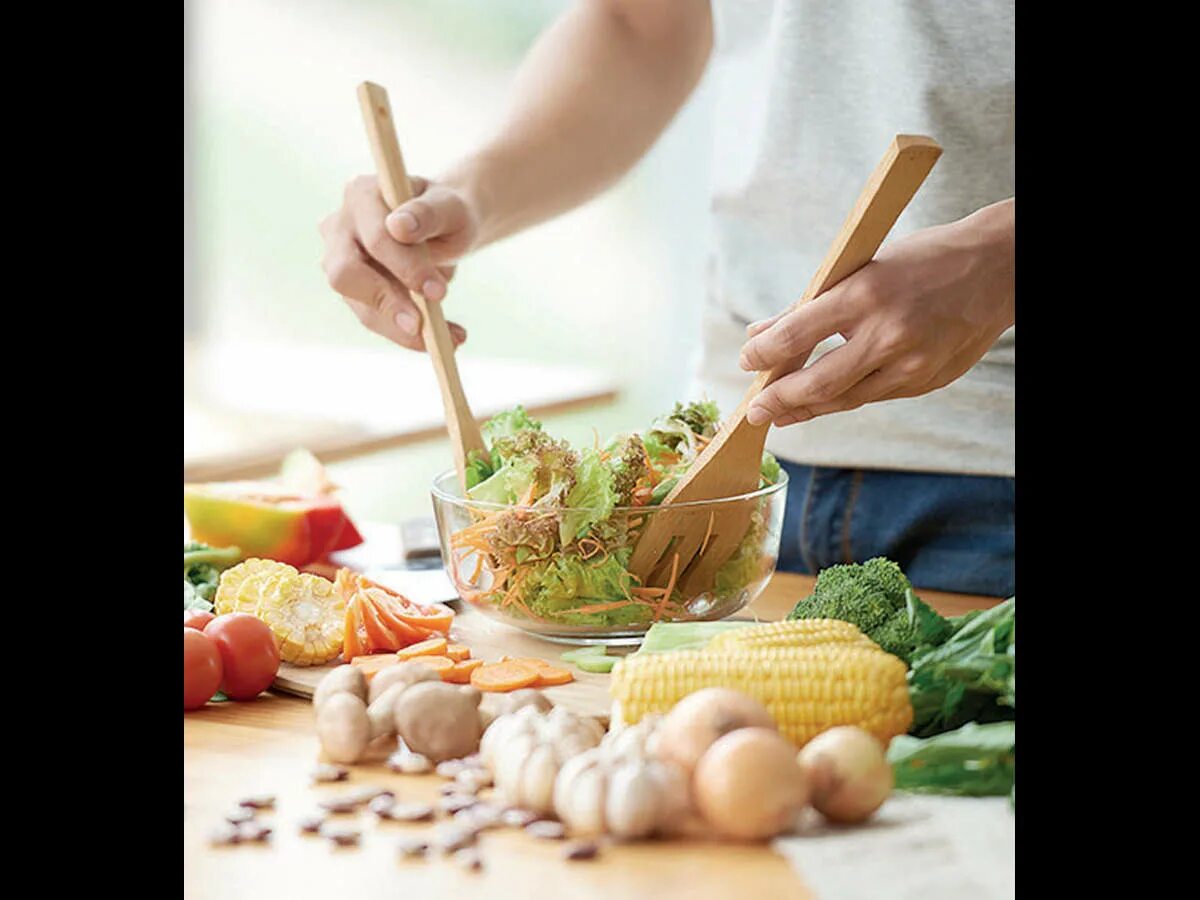 Health nutrition вакансии. Диетотерапия. Нутрициология картинки. Health and nutrition логотип. Медикал медиум питание.
