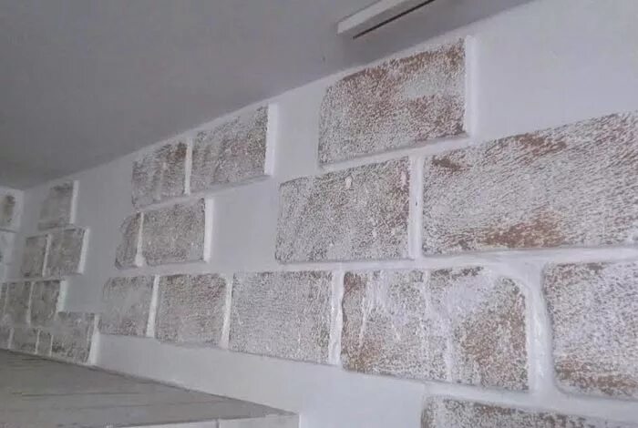 Стена из кирпичиков своими руками из гипса