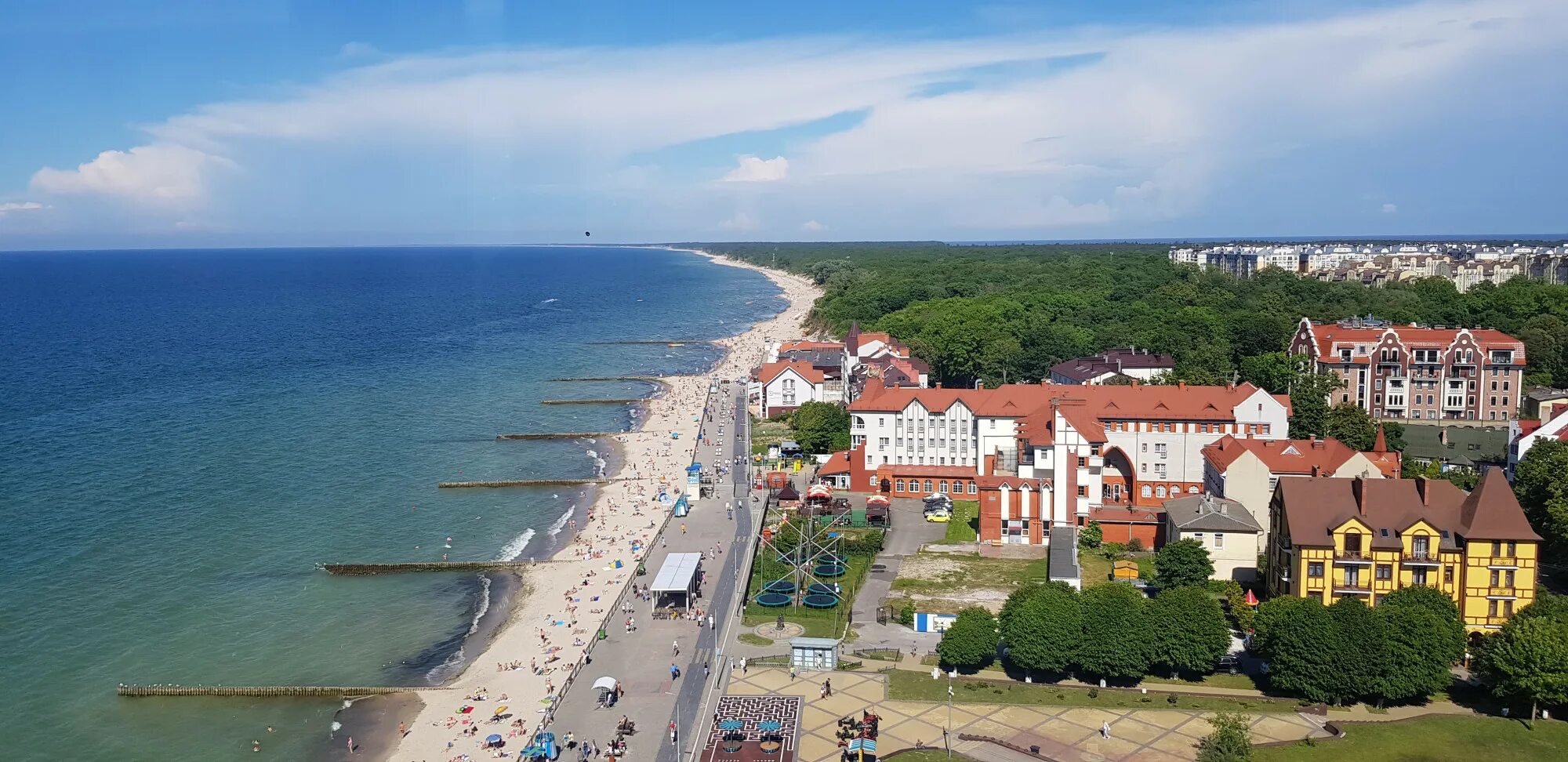 Спб зеленоградск. Зеленоградск Калининградской Балтийское море. Берег Балтики Зеленоградск Светлогорск. Зеленоградск набережная Летто. Пригород Калининграда Зеленоградск.