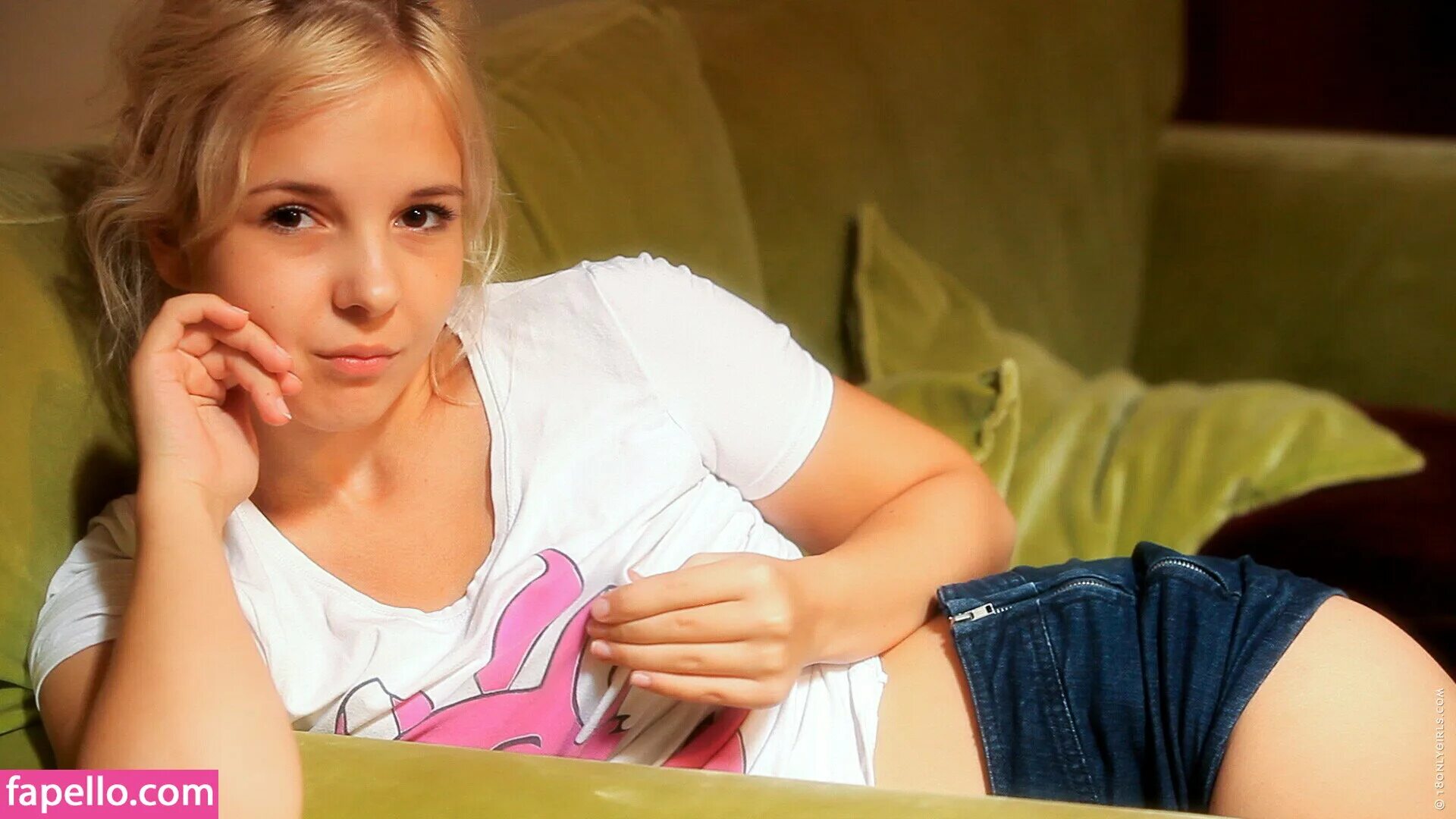 Татьяна нокс усть-каменогорск. Катя нокс. Mira nox модель. Гача нокс картинка приложения. Взломка gacha nox.