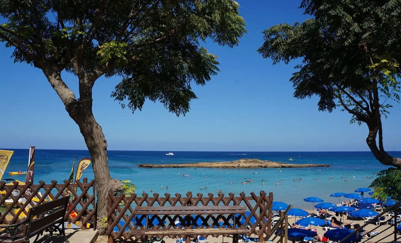 Бухта фигового дерева Кипр. Пляж фигового дерева Кипр. Пляж фигового дерева Протарас. Пляж залива фигового дерева Кипр. Пляж фигового дерева