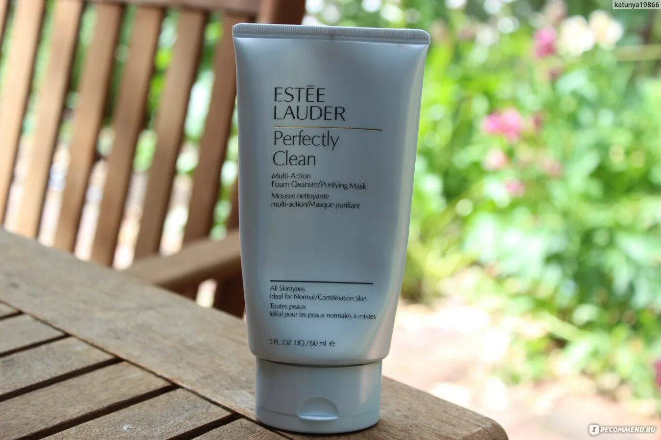 Estee lauder perfectly clean multi-action foam cleanser/purifying mask. Estee lauder hydrationist foam cleanser. Умывалка estee lauder perfectly clean. Пенка эсте лаудер. Эсте лаудер пенка для умывания.