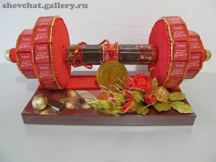 Что подарить мужчине на новый год спортсмену