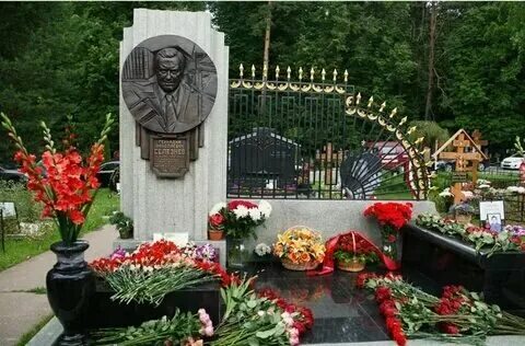 Троекуровское кладбище рябиновая 24