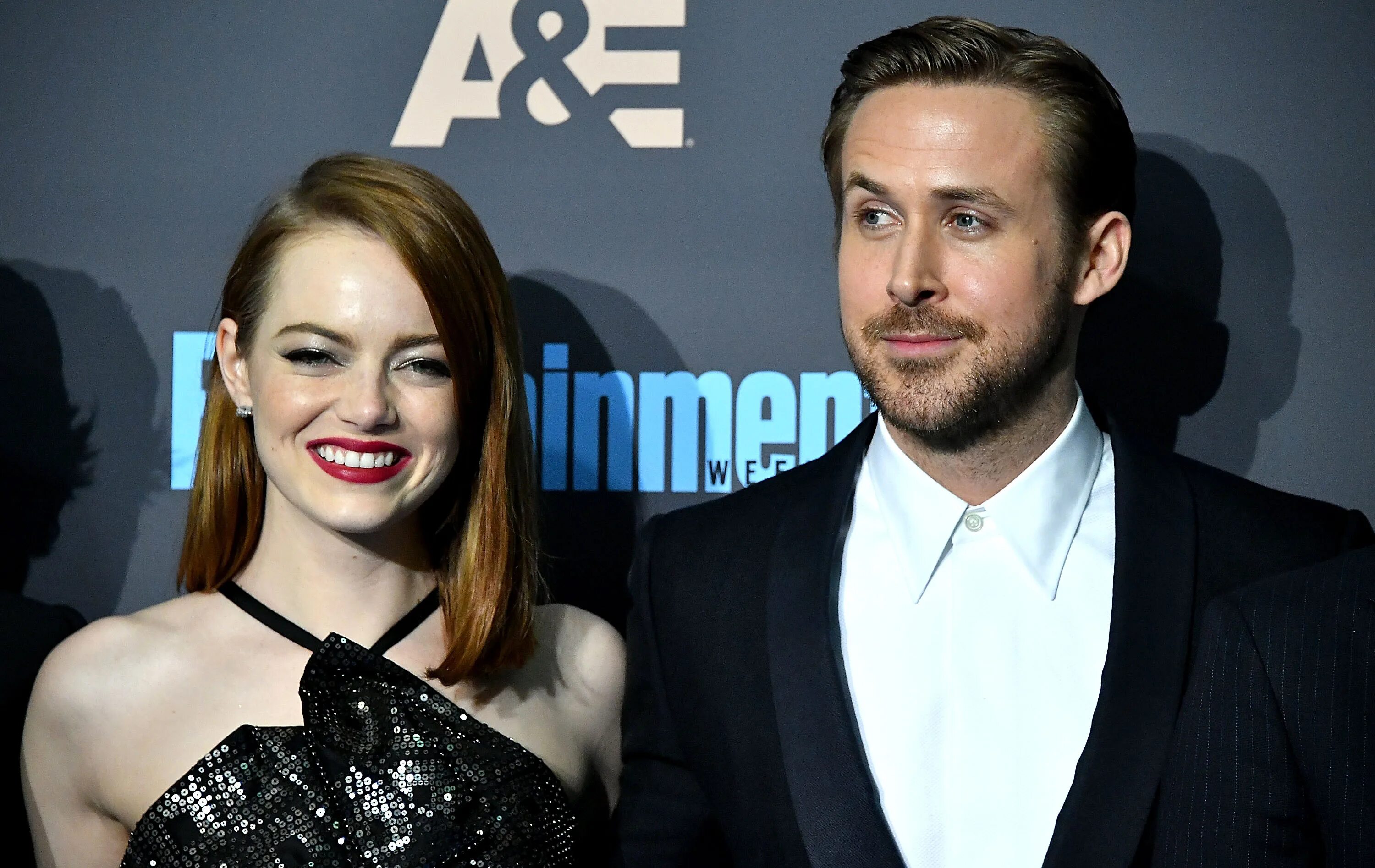 Ryan gosling emma. Ryan gosling emma. эмма стоун и райан. Ryan gosling and emma stone. райан гослинг и эмма.