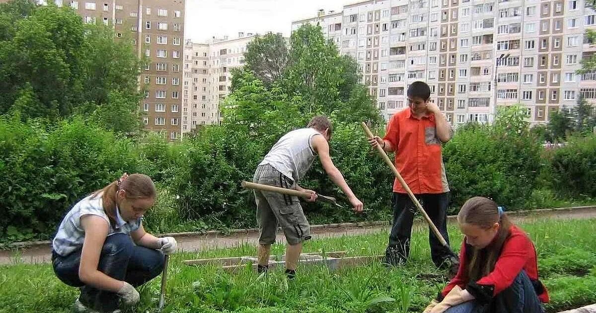 Подработка на лето 16 лет. Трудовое лето для подростков. Трудоустройство школьников. Трудоустройство несовершеннолетних. Трудоустройство подростков летом.