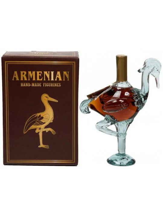 Сувенирный коньяк. Армянский коньяк сувенирный. Прошянский коньяк. Коньяк с аистом на бутылке. Коньяк 250 мл
