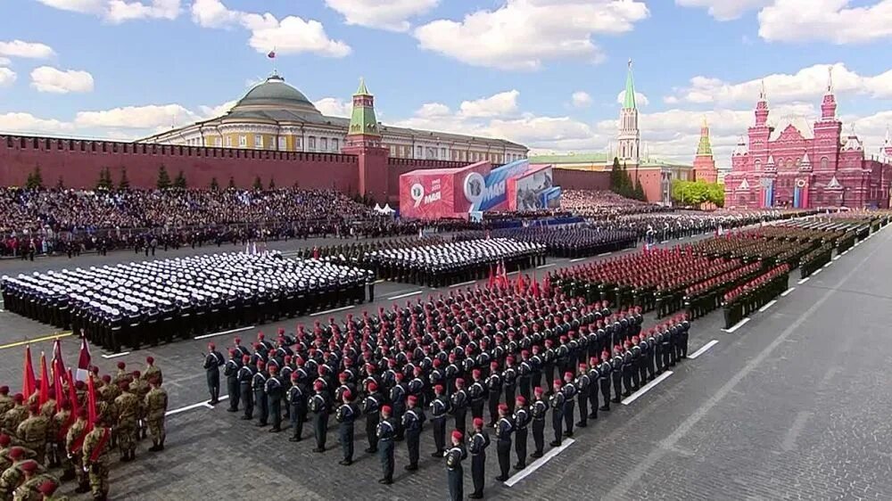 Дни идут парадом. Парад Победы 2023 года в Москве. Парад на красной площади 9 мая 2023. Парад Победы 9 мая 2023 Москва. Парад на красной площади 9 мая 2023 года.