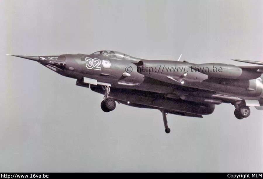 Комбо зомяк 28. Самолет як-28р. Як-28пп. 06. Самолет як 28.