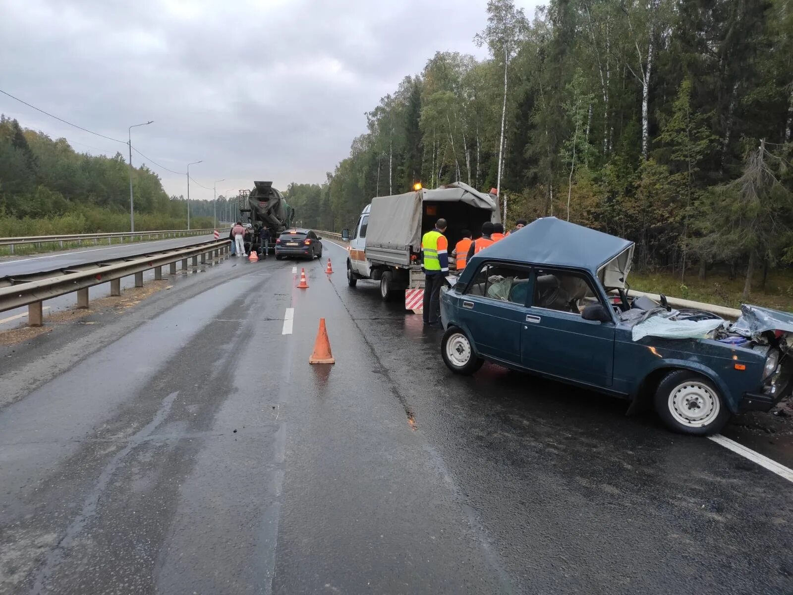 Трасса родники. Авария в Ивановской области. Трасса. Автомобиль на трассе. Происшествия в Ивановской области.