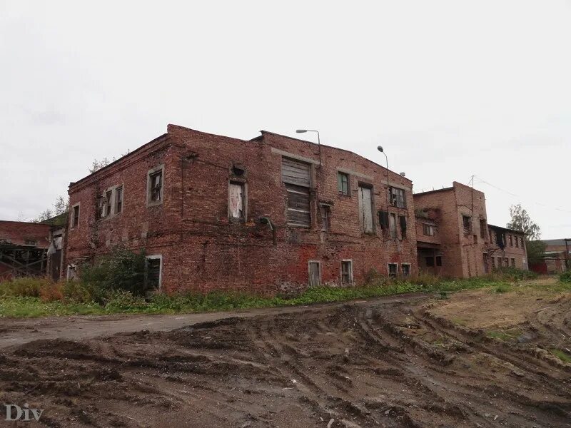 Домостроительный комбинат петрозаводск. Заброшка петрозаводск. Заброшенный домостроительный комбинат карелия. Заброшенный домостроительный комбинат карелия. Заброшенный домостроительный комбинат карелия.