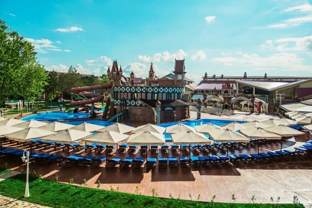 Отель Alean Family Resort Spa Doville. Анапа отель Alean Doville. Анапа отель Alean Family Doville 5. Довиль отель Spa 5 Анапа. Алеан довиль отзывы