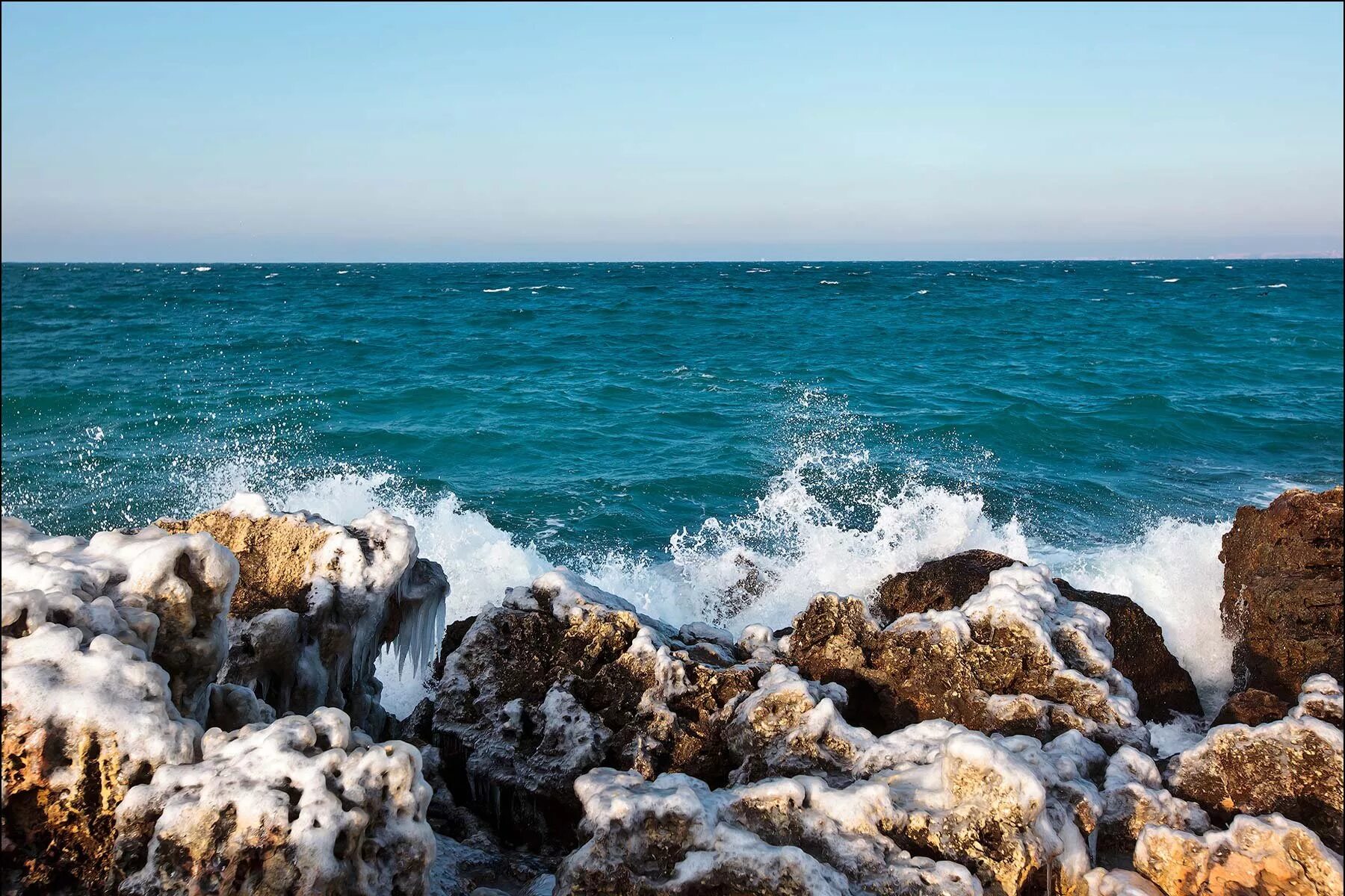 Красота черного моря. Коктебель морской Прибой. Лазурный берег Краснодарский край. Лазурный берег черное море. Лазурное черное море.