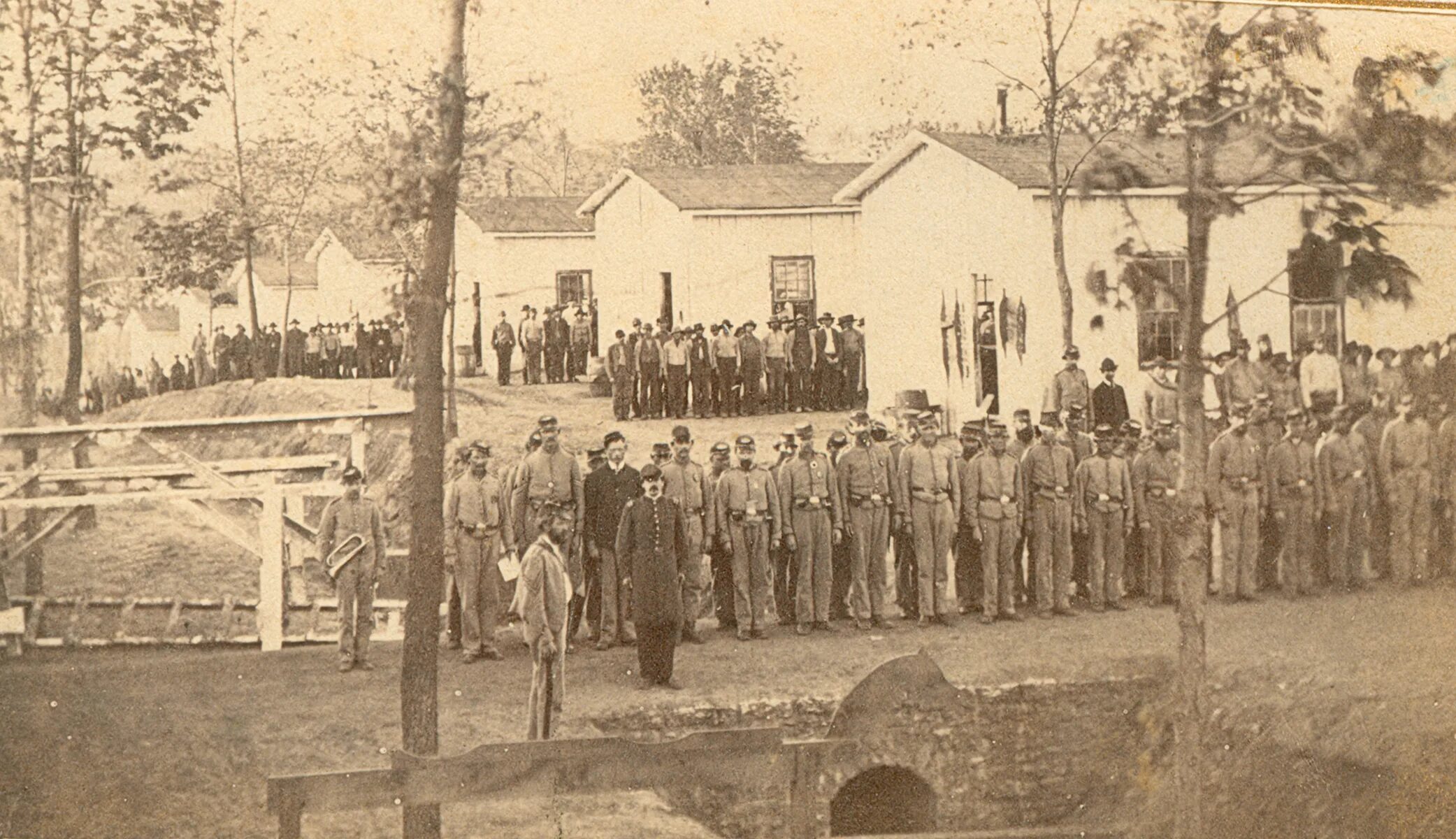 Первый концлагерь был «made in USA» – во время гражданской войны 1861–1865 гг.. Лагерь военнопленных запад 2