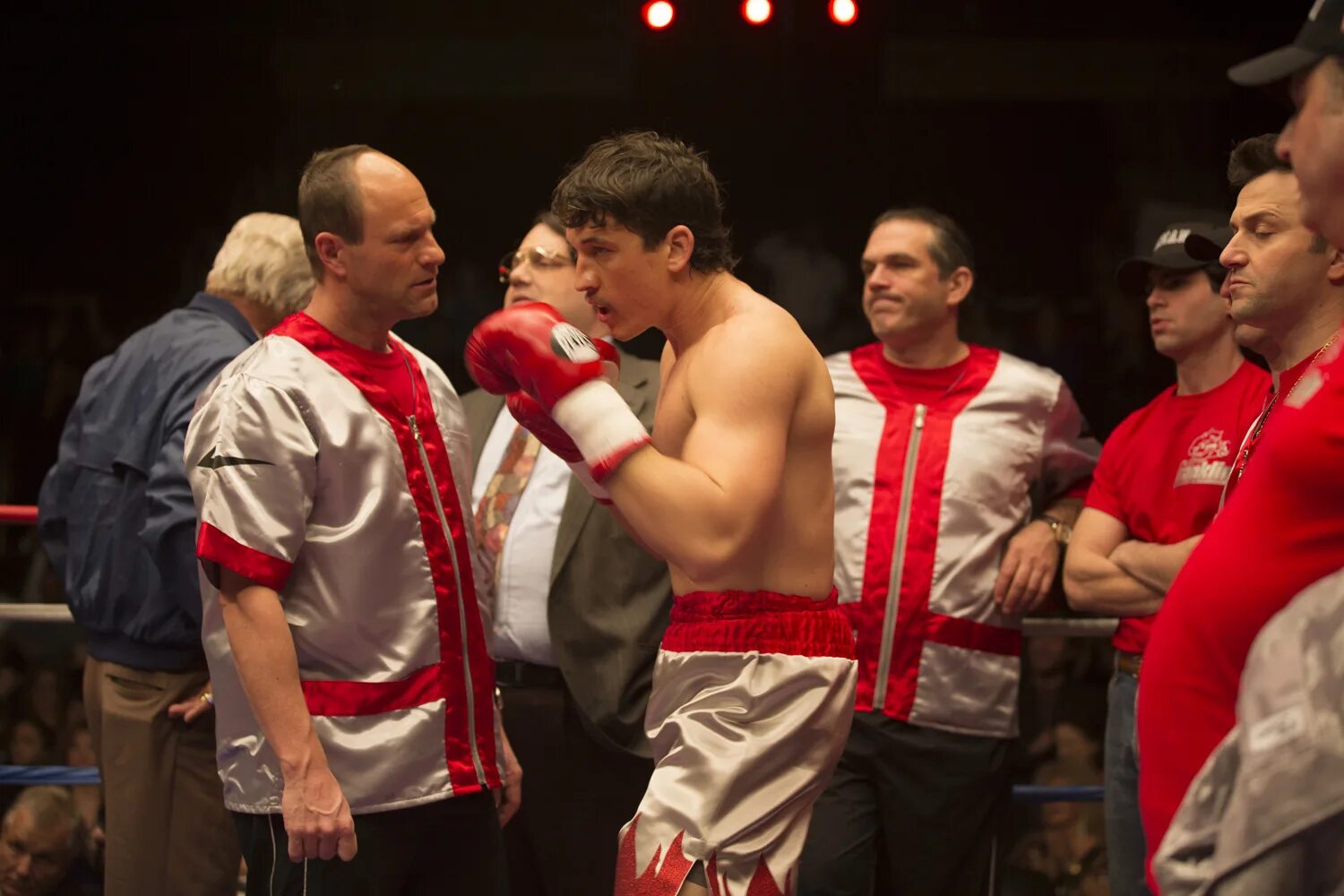 Пазманский дьявол кино. Bleed for this. Пазманский дьявол боксёр фильм. Пазманский дьявол фильм 2016. Пазманский дьявол боксёр фильм.