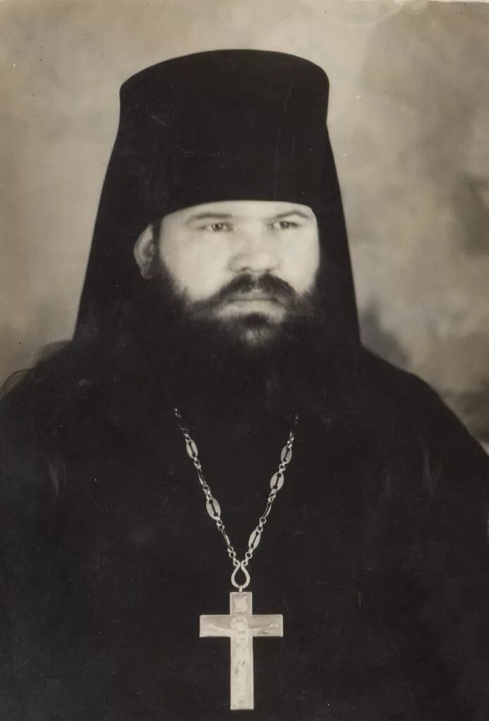 архимандрит поликарп