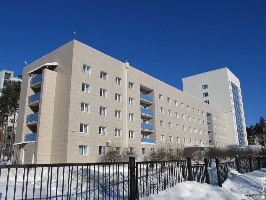 волгоградская 185 екатеринбург поликлиника. областная клиническая больница екатеринбург. свердловская областная клиническая больница №1. областная клиническая больница 1 екатеринбург волгоградская 185. екатеринбург ул волгоградская 185.