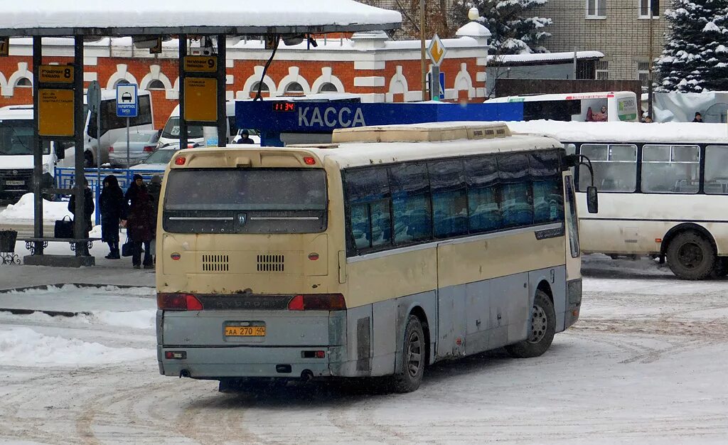 Москва людиново автобус купить. Калужская автостанция. Калуга автовокзал зима. Калуга Людиново автобус. ОАО транспортник Людиново.