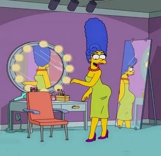 Slideshow marge simpson chanel suit.