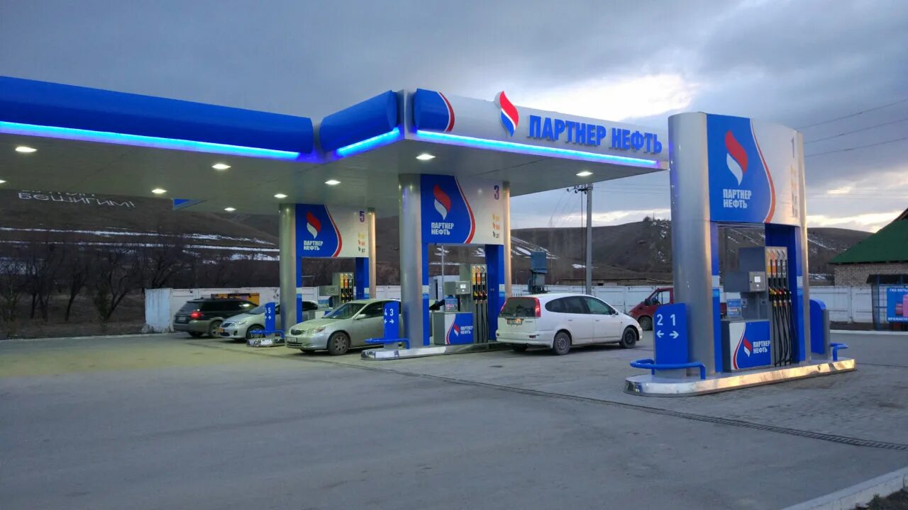 азс-партнеры. азс партнер нефть бишкек. автозаправки в киргизии. азс опти 24 газпромнефть. азс партнер нефть бишкек.