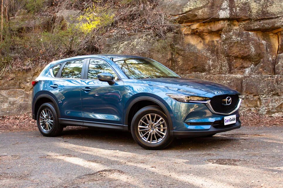 Мазда сх 5 купить россия. Mazda CX-5 2020. Mazda CX 5 2021 синий. Mazda CX 5 голубая. Мазда cx5 синяя 2021.