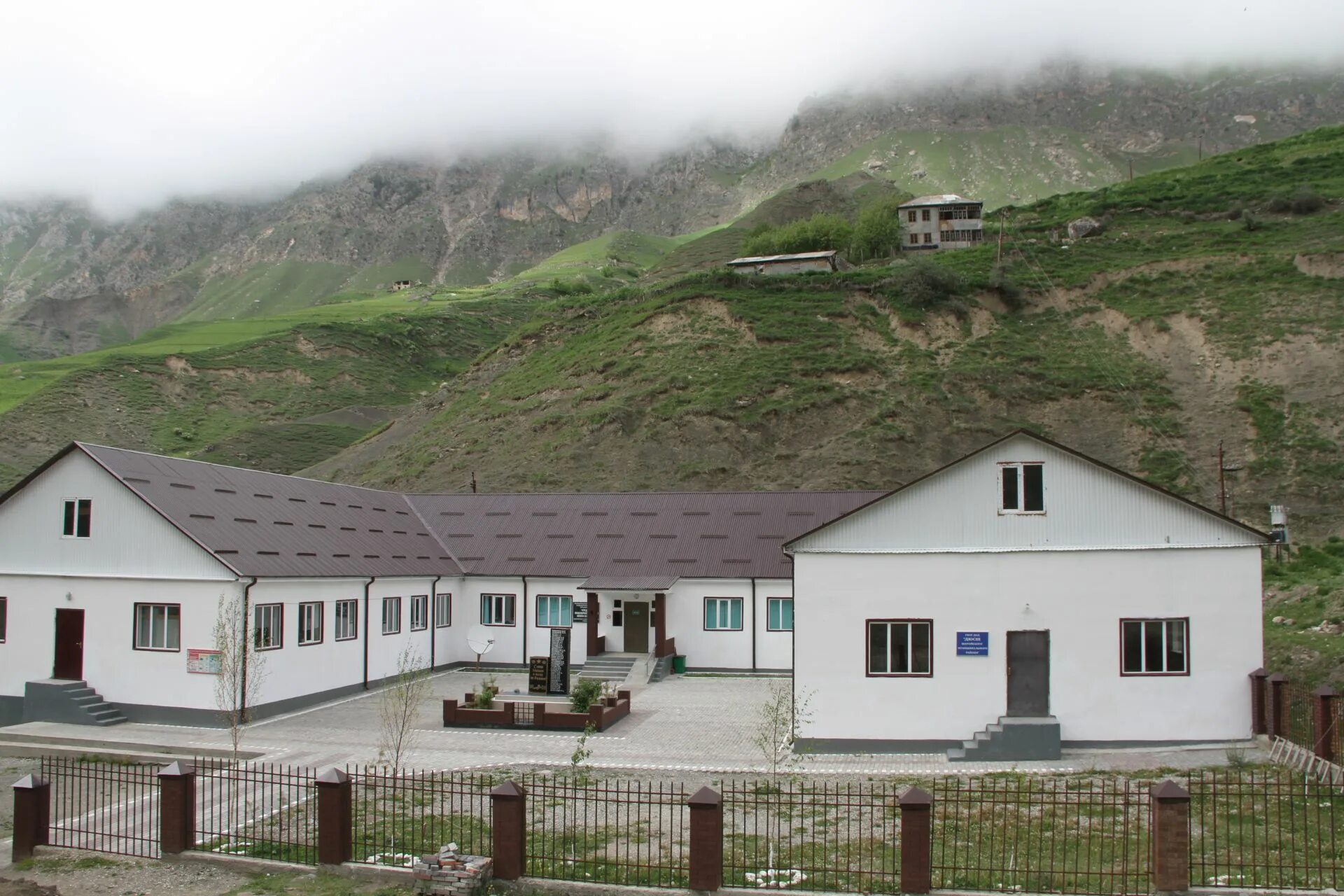 Село Кенхи Чеченская Республика. Кенхи село Чечня. Село Кенхи Шаройский район. Шаройский район Чеченской Республики.