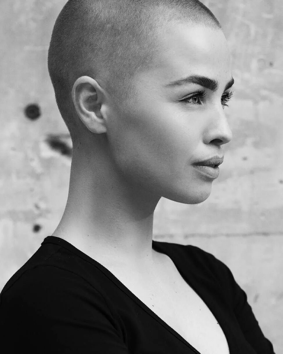 лысая прическа женская. лысая прическа женская. лысая прическа женская. наташа уайтман лысая. марина ро лысая.