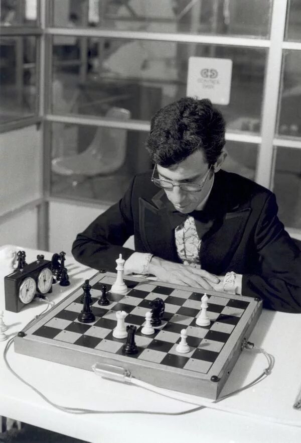 Chess computers playing