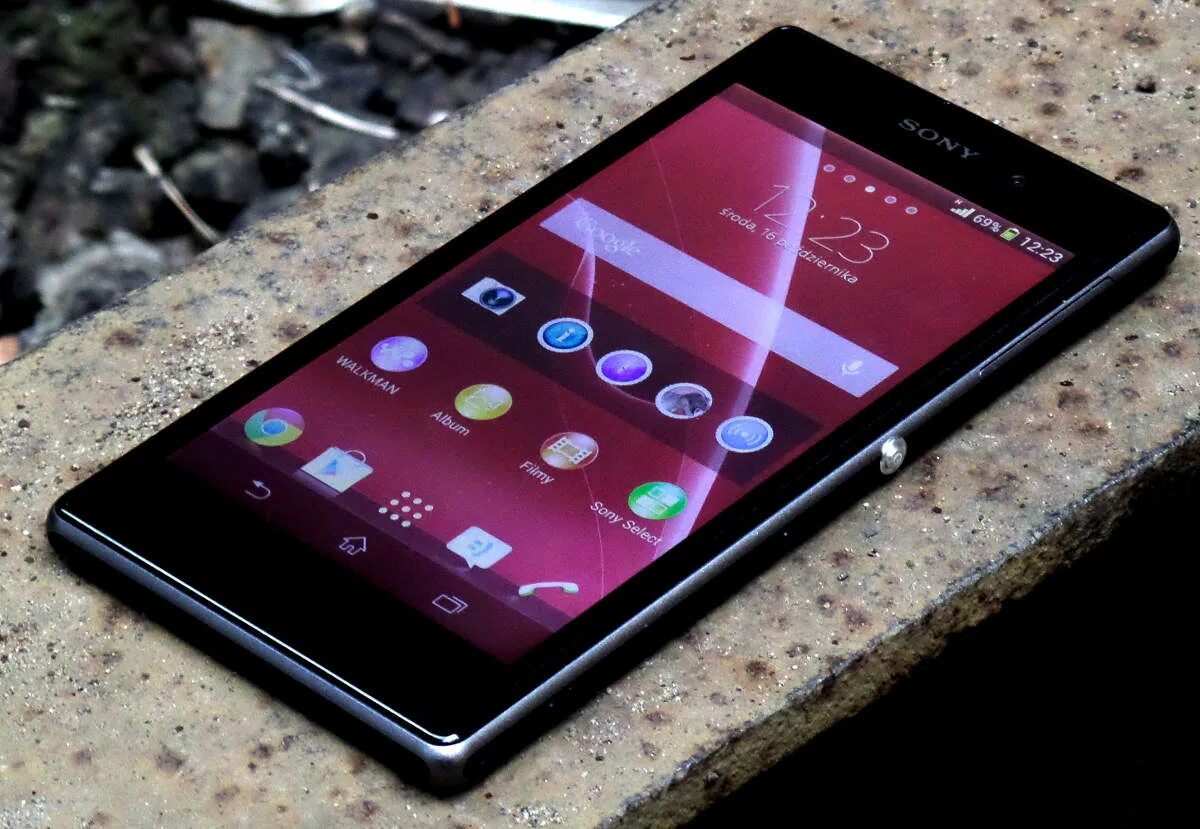 Sony xperia z1 купить. Sony Xperia z1. Sony Xperia 1 z1. Sony Xperia xz1. Sony Xperia z1 Plus.