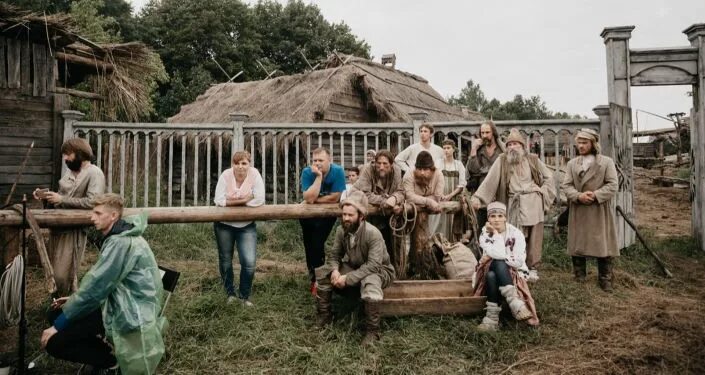 холоп фильм 2019 милош бикович. сергей соцердотский холоп 2 фильм. холоп фильм 2019 гриша. холоп 2 фото из кинотеатра. фильм клима шипенко холоп.