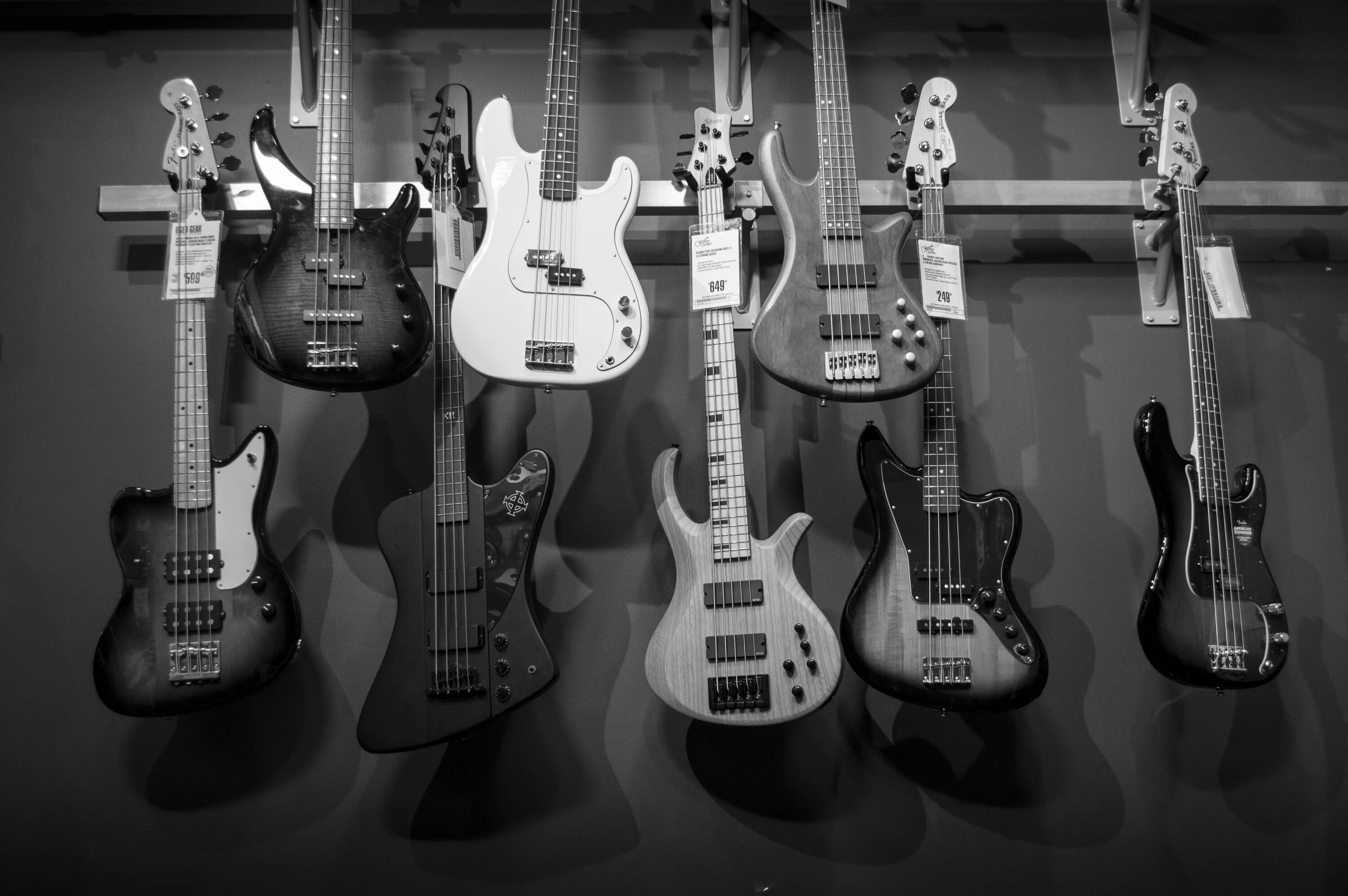 Fender pawn shop Series 2012. Бас гитара Maneskin. Fender pawn shop Precision Bass. Fender pawn shop Series 212.