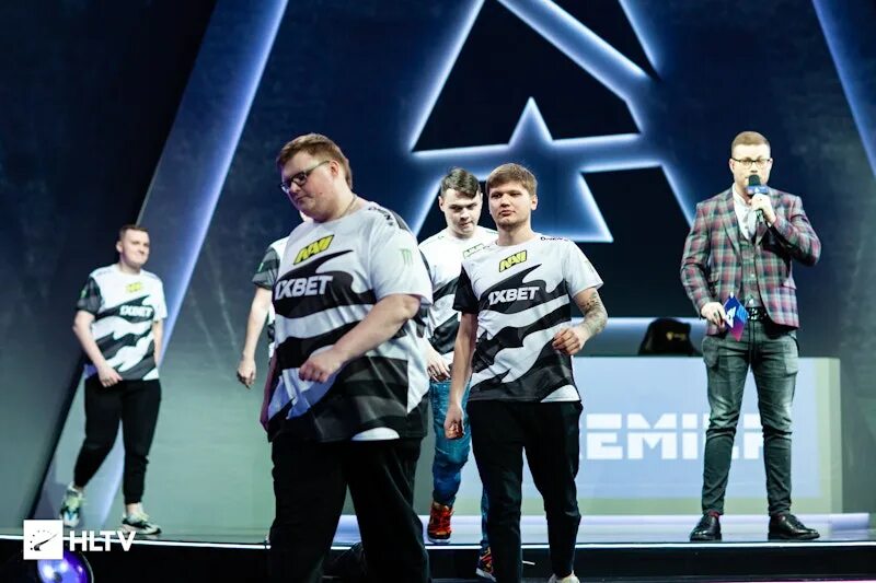 G2 navi blast final. С кем играли нави в финале 2 года назад. коипхои тосикии нави гузиде. blast prem global final. с кем играли нави в финале 2 года назад кс.