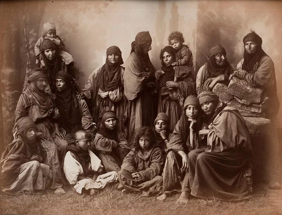 Мусульманских волосатые. Арабы 19 век. Бедуины мусульмане. Древние бедуины. Арабские кочевники.
